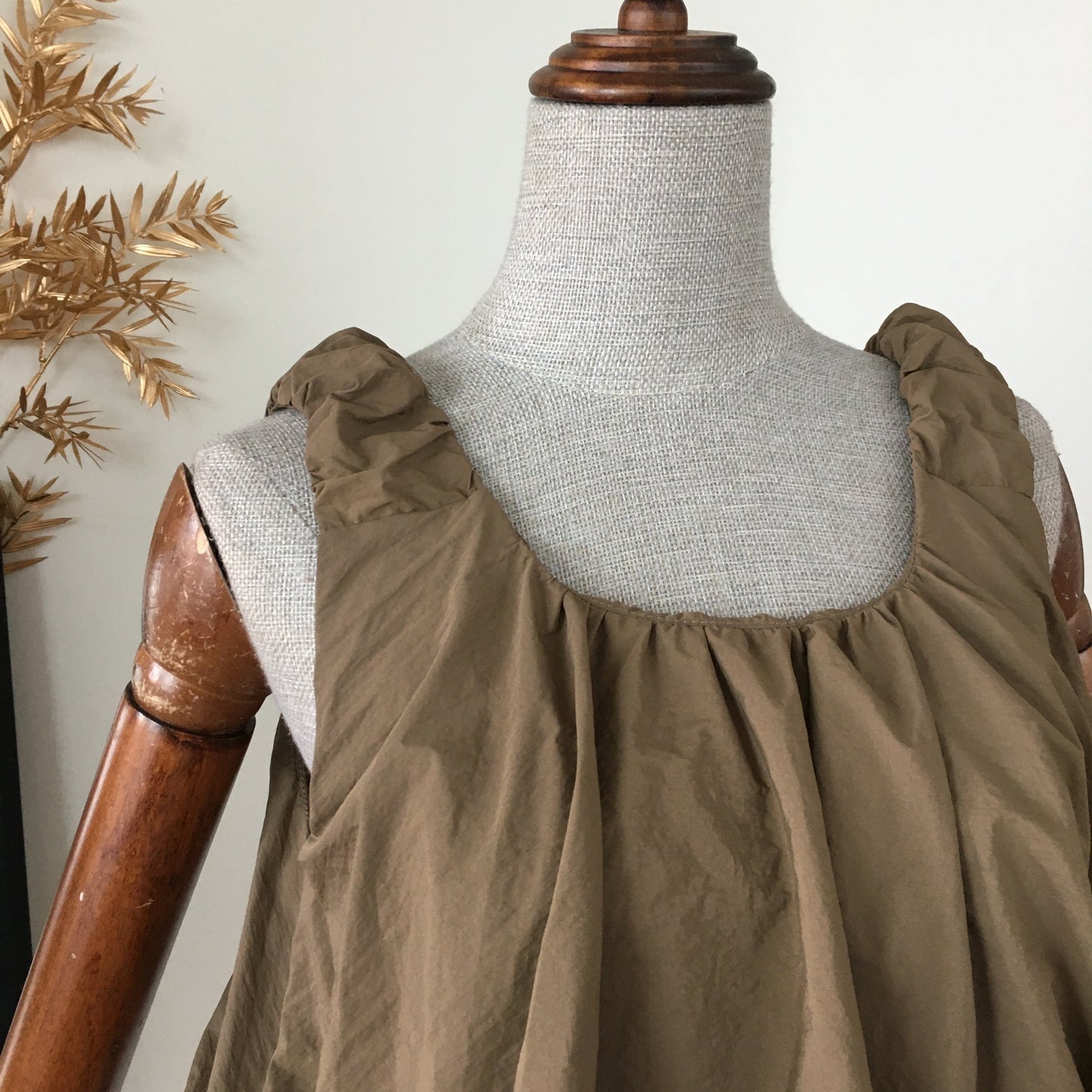 BUBBLE PUFFER TOP